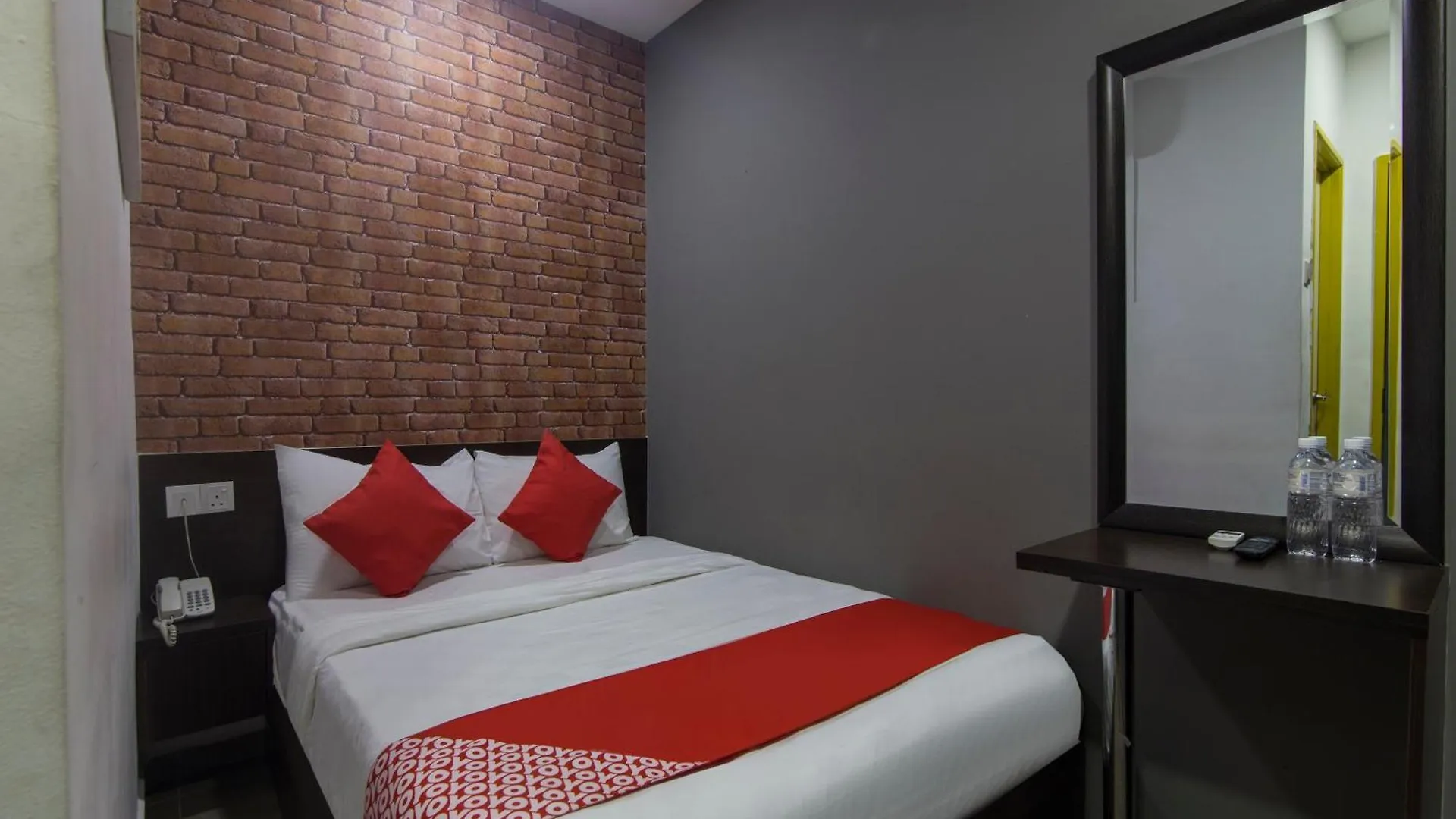 Oyo 876 Hotel Sanctuary Petaling Jaya 2*,